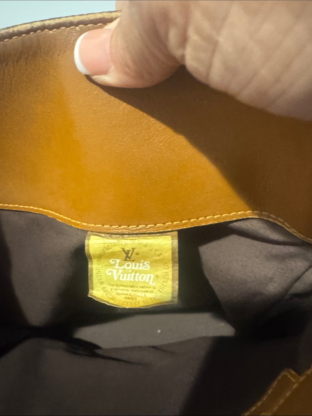 Louis Vuitton Vintage Monogram Large Bucket Bag - Picture 12 of 15
